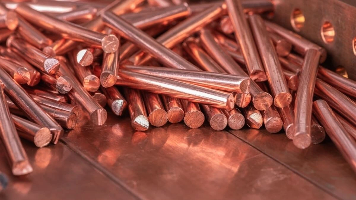 Why Has Copper Climbed to a Record High Above $6.20 per Pound?