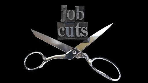 The Paradox of Tech Layoffs: Hiring Amid Redundancies in Sri Lanka's IT Sector