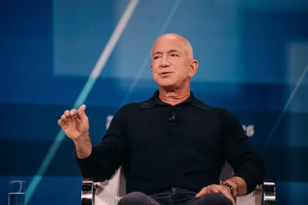 Jeff Bezos Launches Project Prometheus: A $6.2 Billion Bet on AI-Powered Hardware Revolution